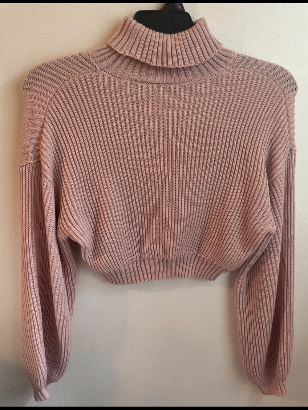 Women's Cropped Turtleneck Sweater - Pink